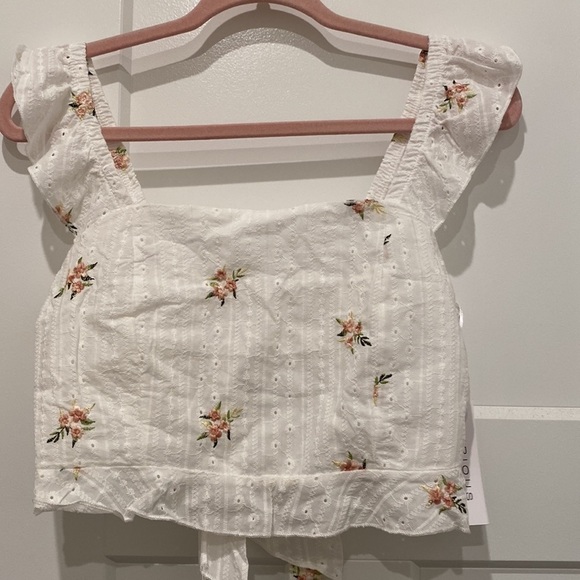 kirious Los Angeles Tops - Kirious Embroidered Crop Top